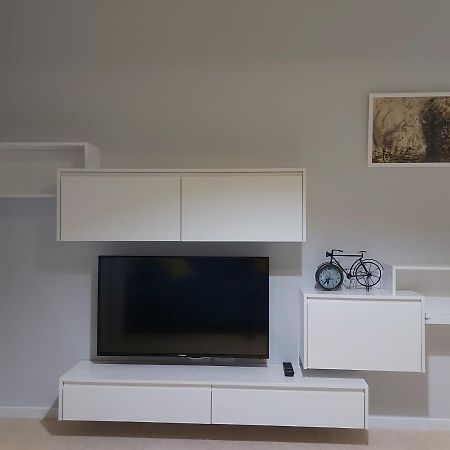 K2 Home - 5Th Floor Tiranë Eksteriør bilde